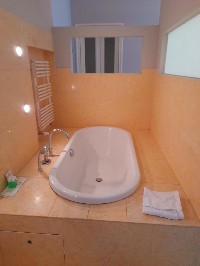 Brera Milan Suite Екстериор снимка